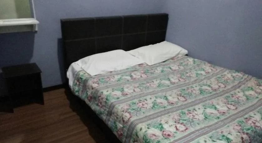 R&R Budget Inn - Hostel - photo 5