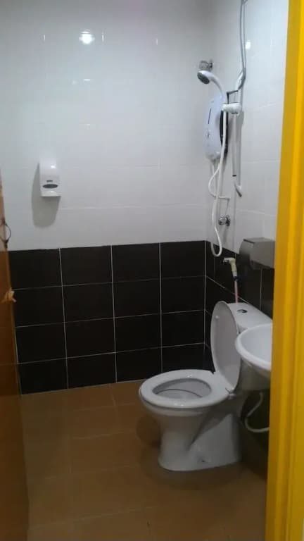 Chin Yee Hotel - photo 9