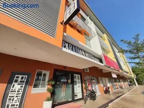 Paradian Hotel - photo 1