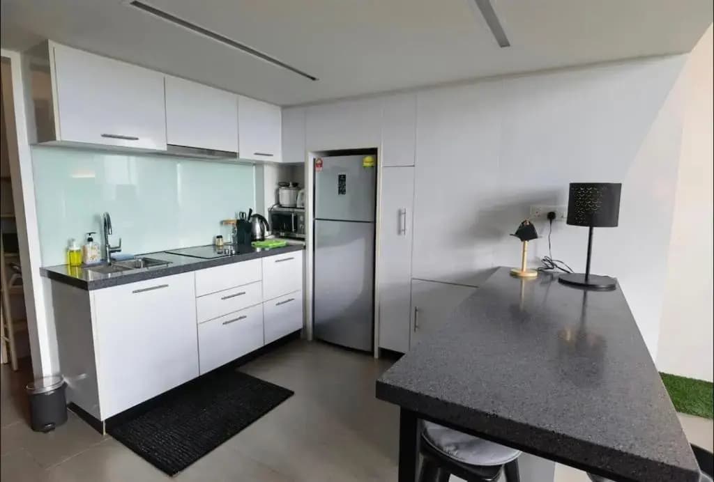 KL Sentral Serviced Apartment - The Establishment KL Sentral by Loop Suites - photo 14