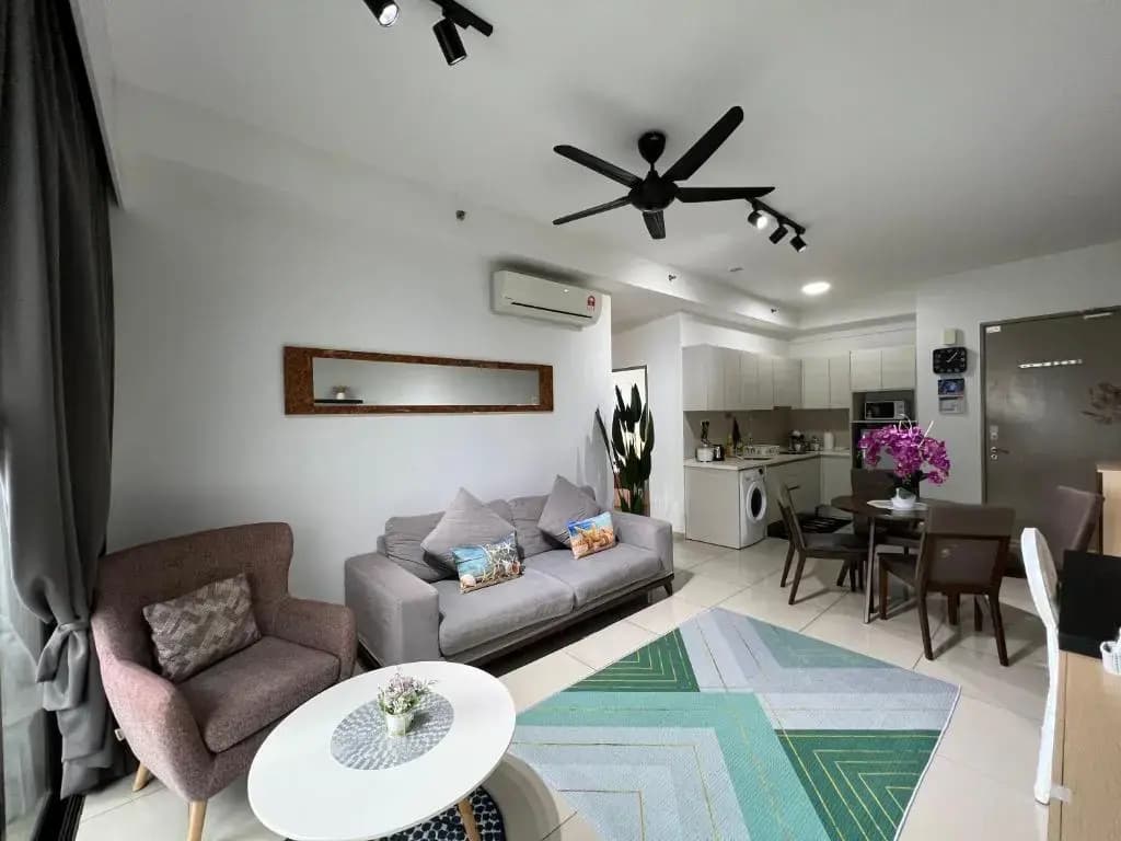D'Gunduls Homestay Family Suite 2R 2B by DGH I-CITY - photo 9