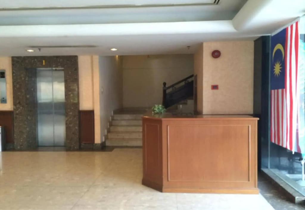 Mandarin Pacific Hotel - photo 2
