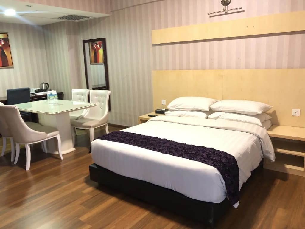 Pariss Hotel Johor Bahru - photo 6