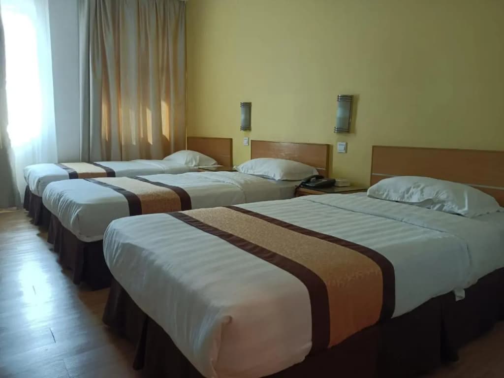 Tang Dynasty Lodge Tuaran - photo 9