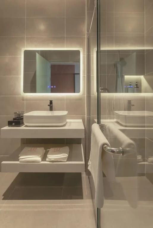 FUHOTEL - photo 8