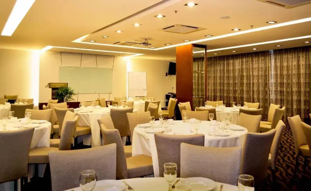 Marvelux Hotel - photo 19