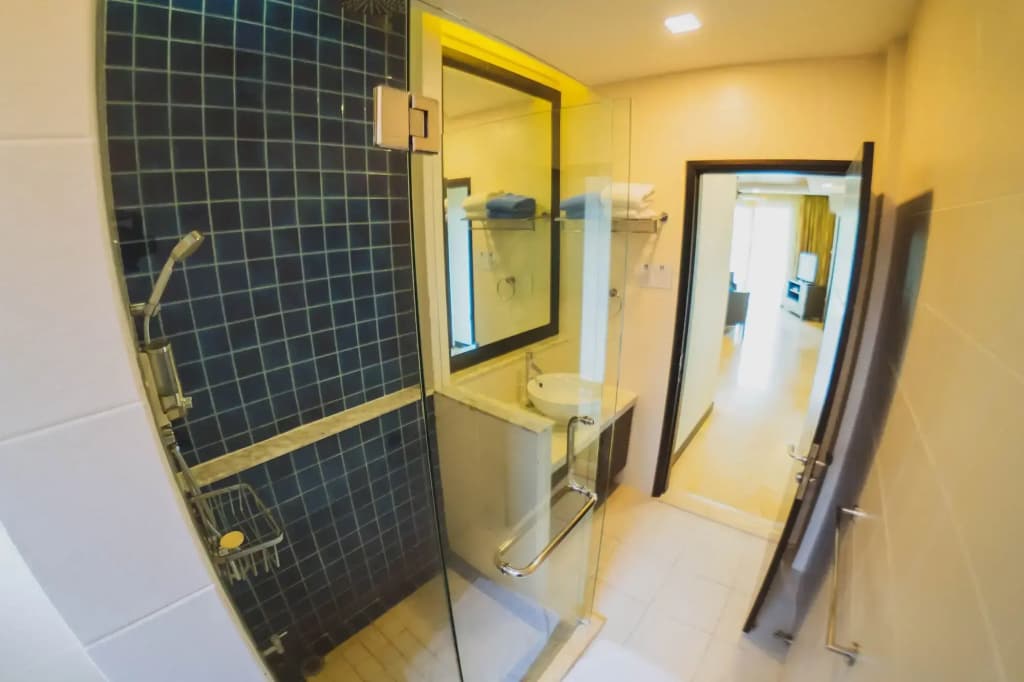 Borneo Beach Villa & Suite - photo 9