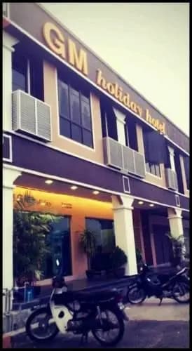GM Holiday Hotel - main photo