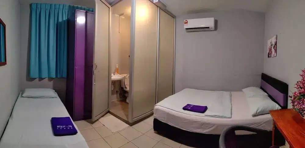 Step In Lodge Hostel - photo 4