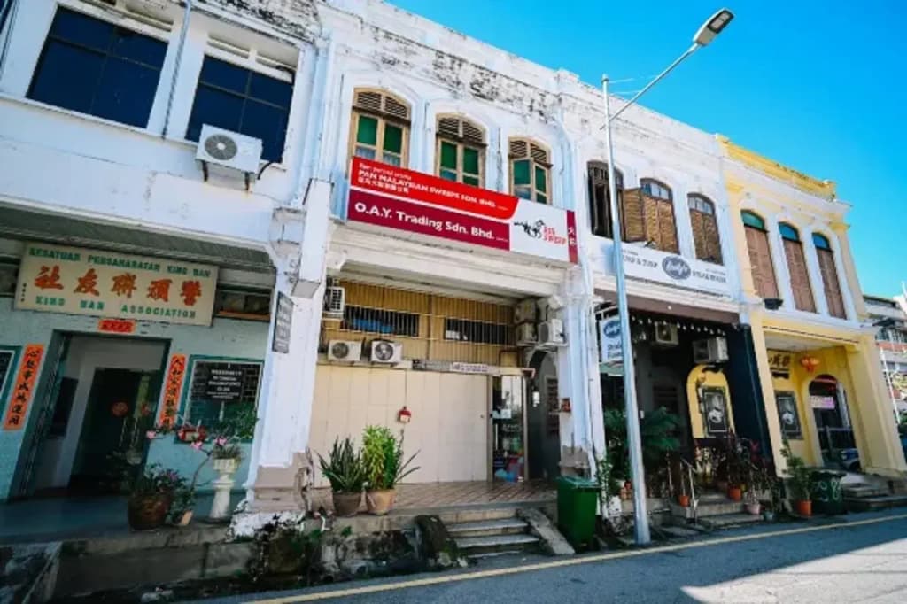 Swing & Pillows @ 87 Chulia St, Georgetown Penang - photo 5