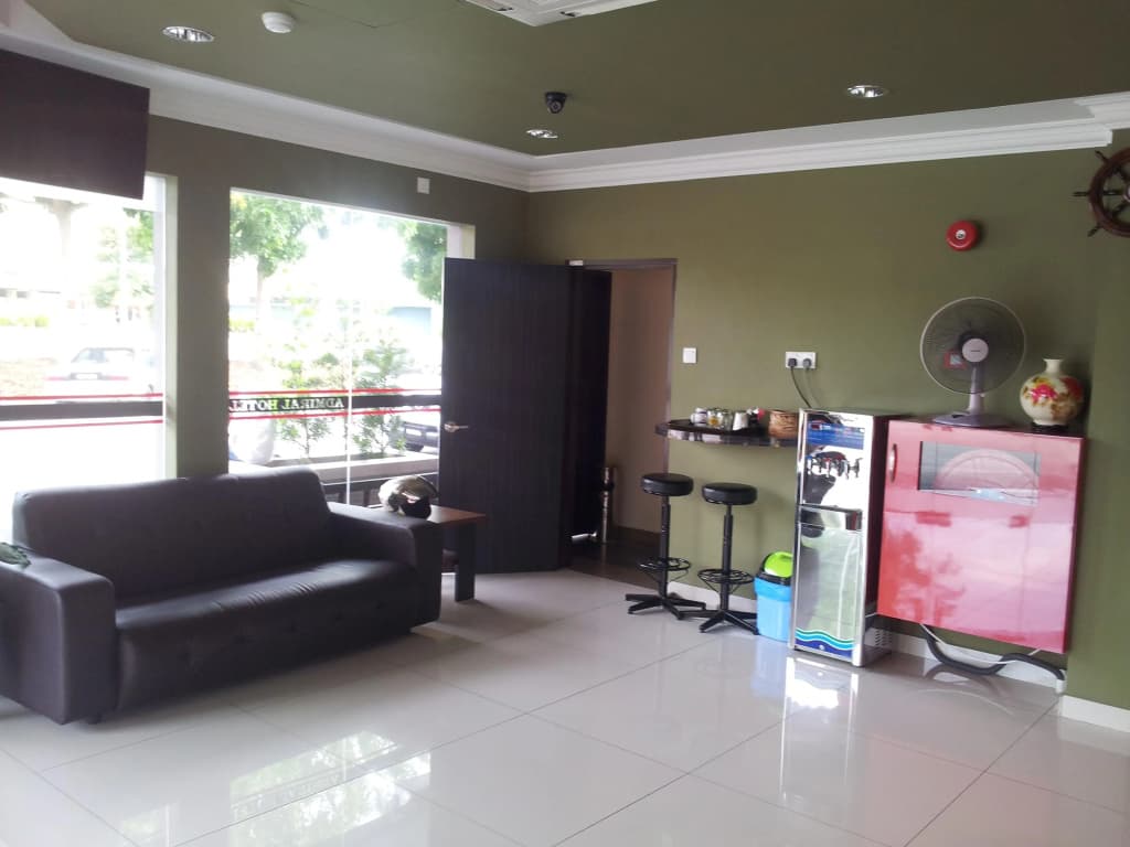 Admiral Hotel - photo 2