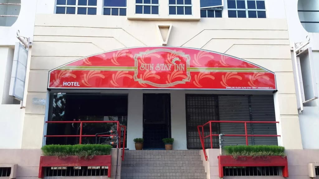 Hotel Sun Stay Inn - photo 1