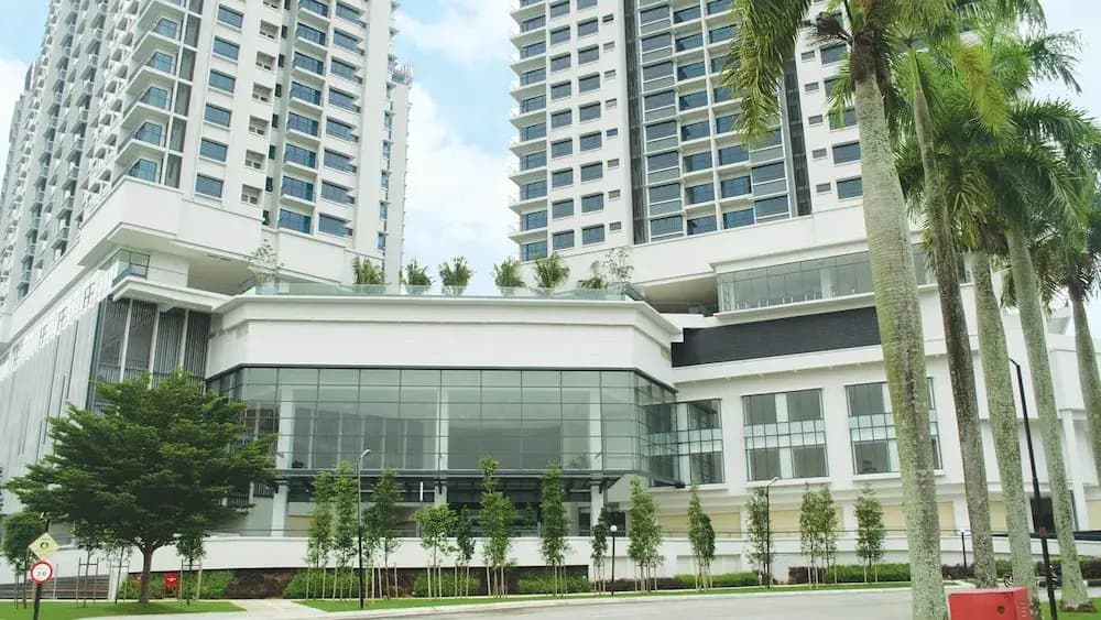 Let's Stay V3 Axiata Arena - photo 1