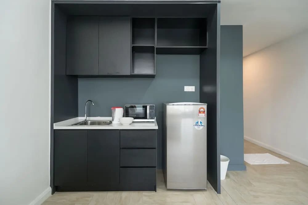 OYO Home 43951 Fair  Studio Empire City Marriot - photo 11