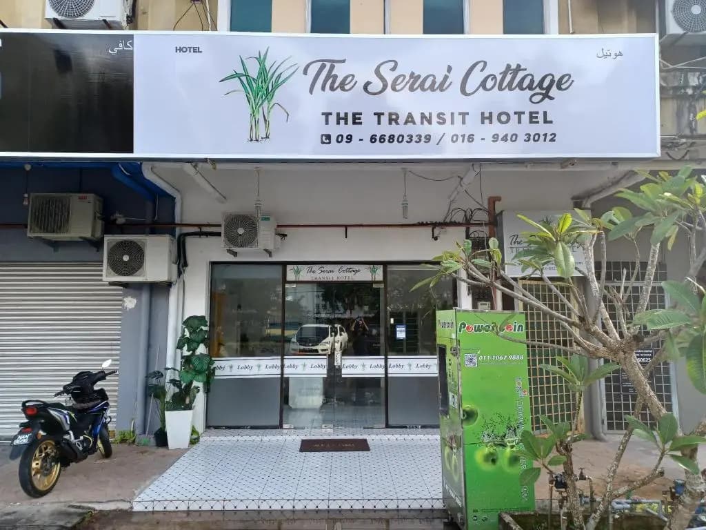 The Serai Cottage Transit Hotel - photo 1