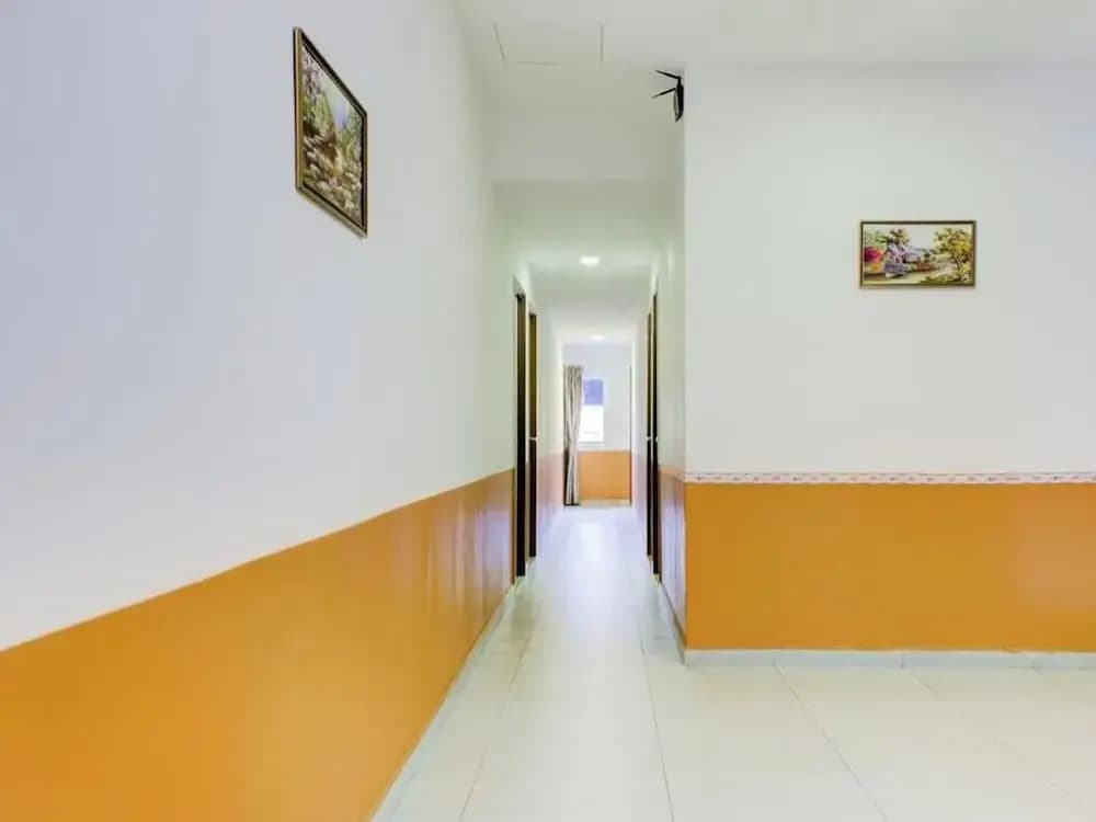 OYO 89985 Js Hotel - photo 11