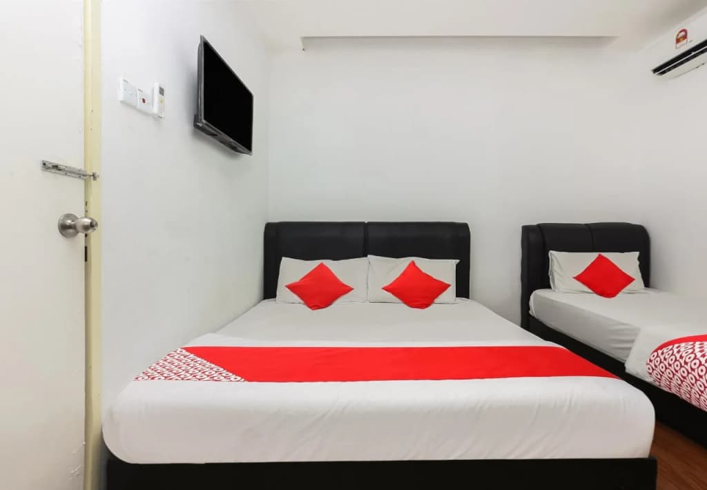 OYO 717 MR J Hotel Wakaf Che Yeh 2 - photo 4