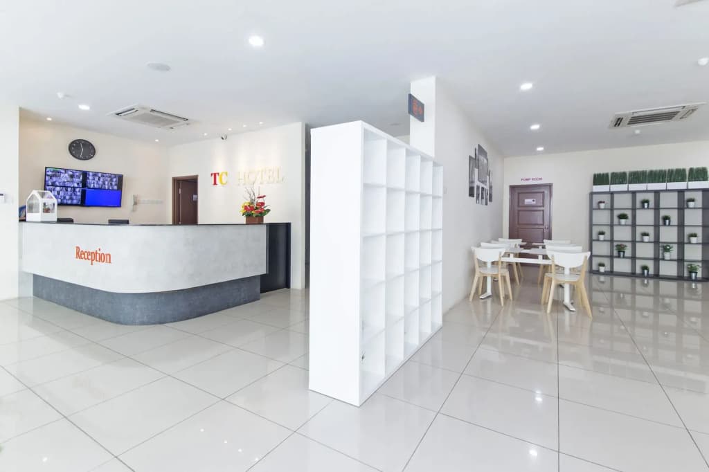 Super OYO 326 Tc Hotel - photo 10