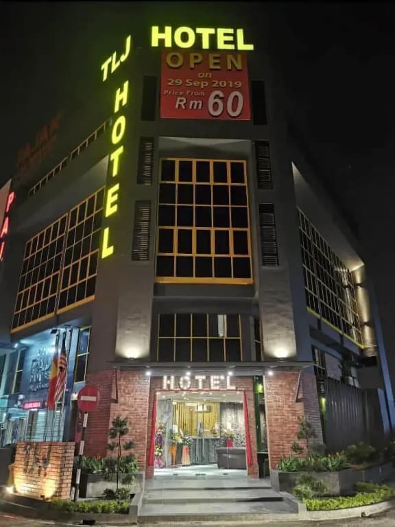 TLJ Hotel - photo 21