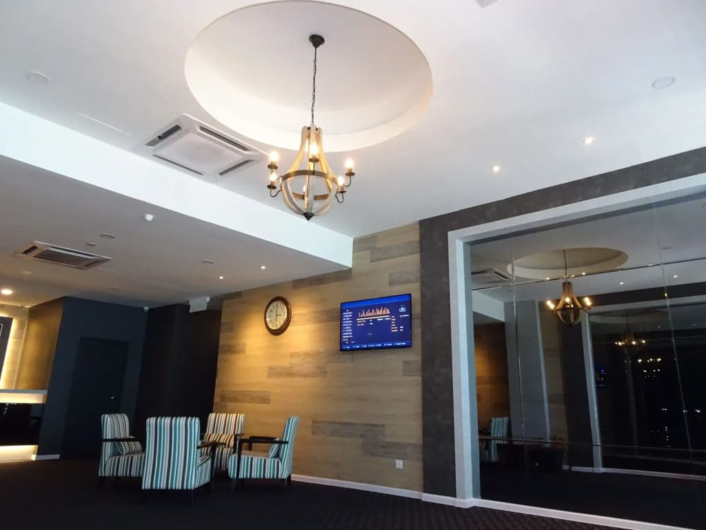 Bayfront Hotel - photo 20