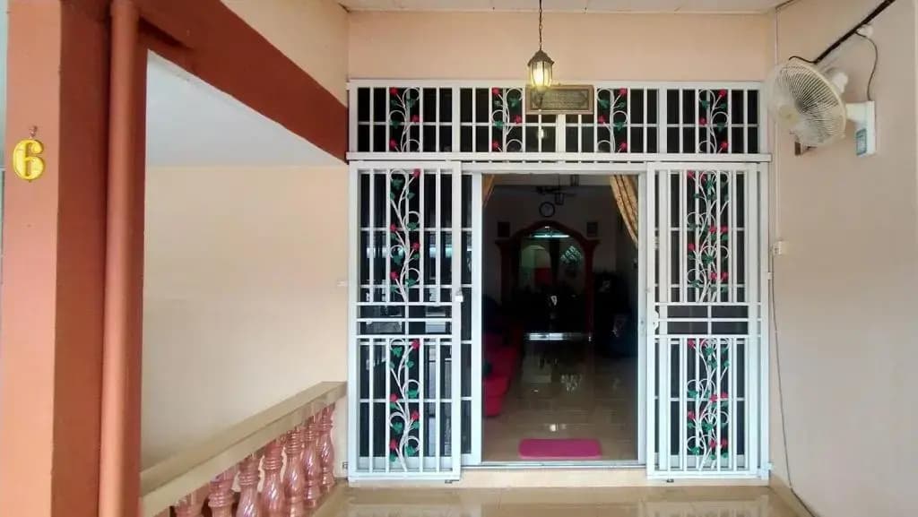 Cahaya Kasih Homestay - photo 9