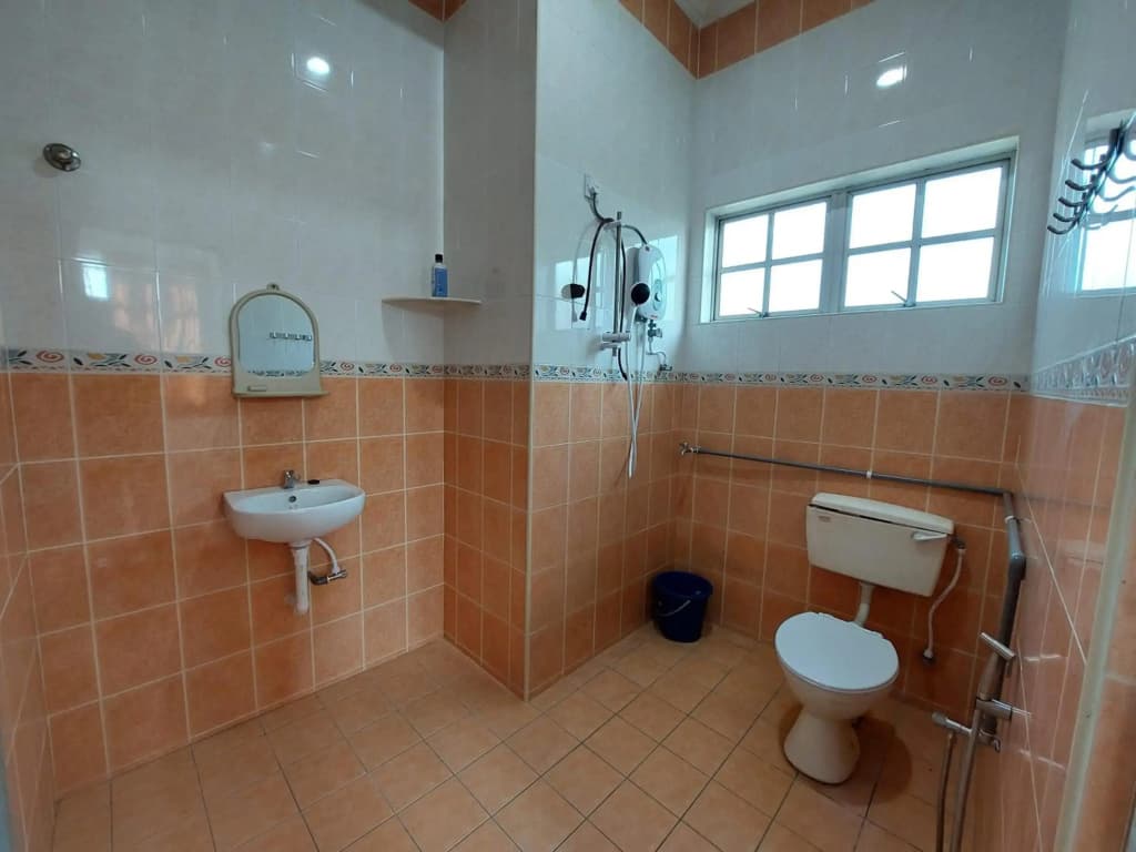 AL' Indara Bunglow Homestay Taiping - photo 9
