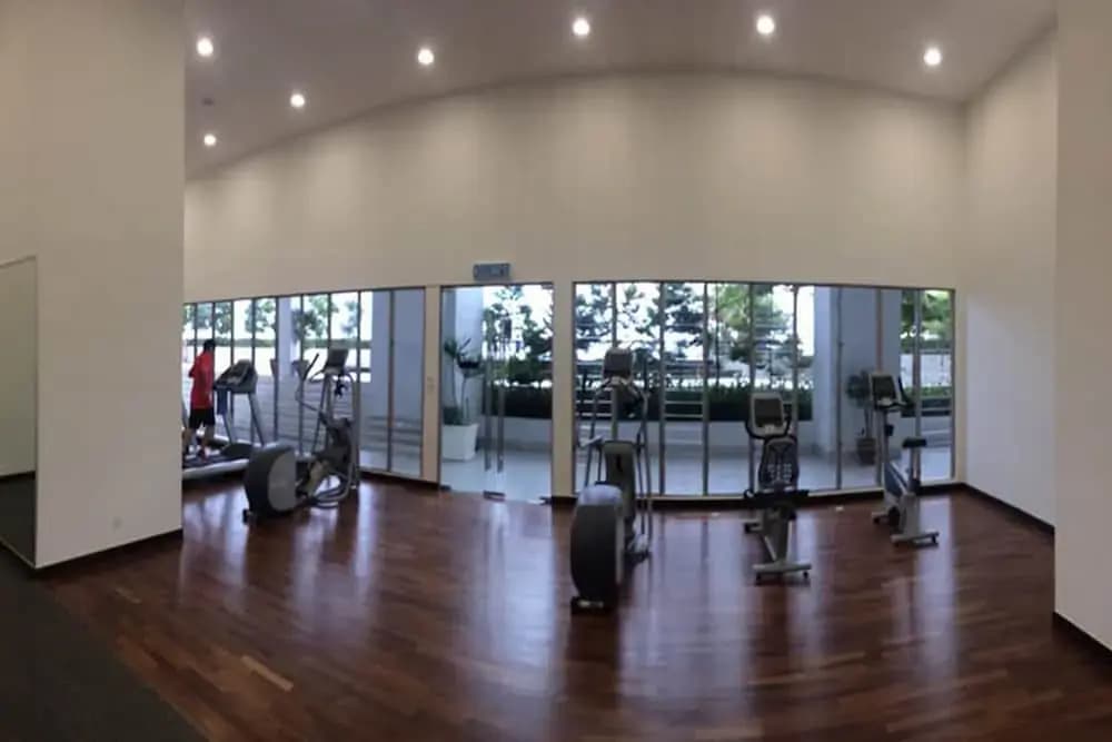 Vinz at Silverscape Luxury Residence - photo 15