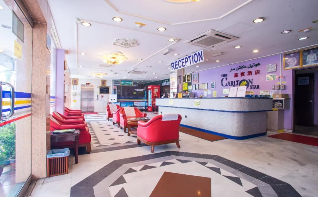 Carlton Star Hotel - photo 2