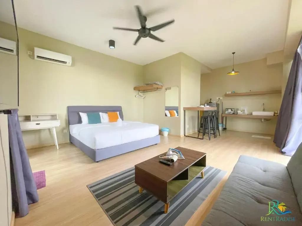 Cube 8 Teens Taman Mount Austin Apartment by Uha - photo 2