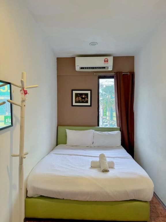 Sunny Side by OYO Rooms - photo 2