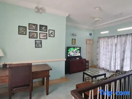 Treebridge House - photo 11