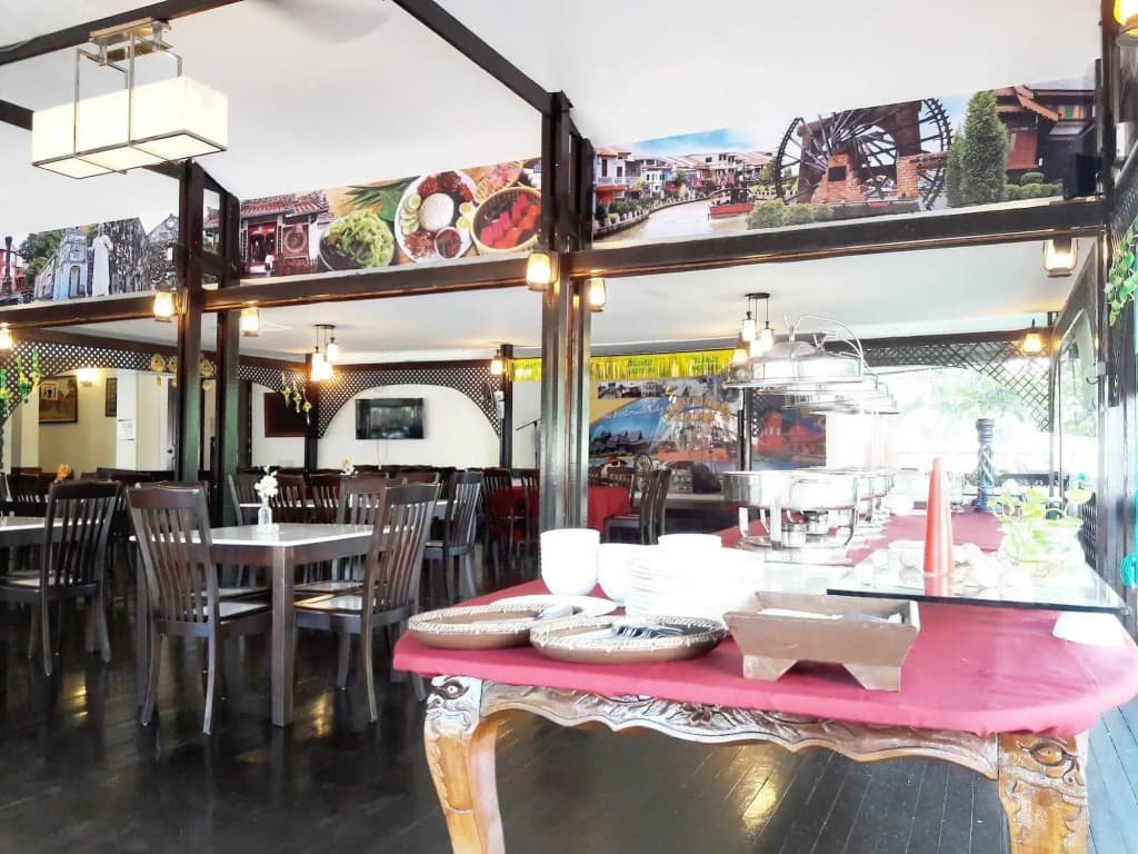 Shah's Beach Resort - photo 26