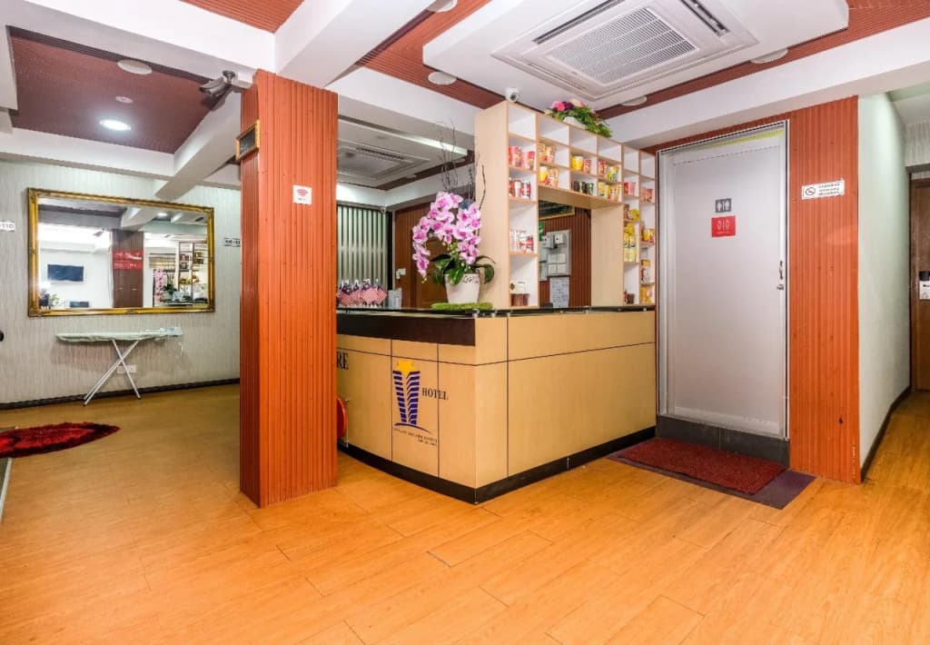 Bintang Square Hotel - photo 1