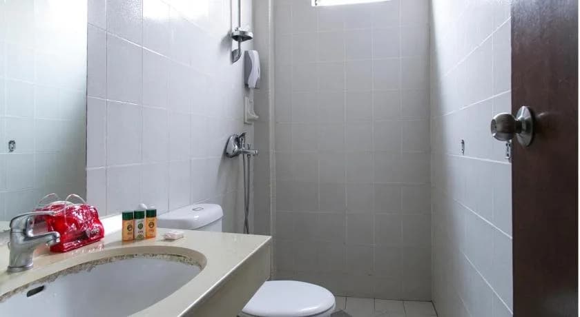 OYO Rooms Klang Gold Course Mall - photo 8