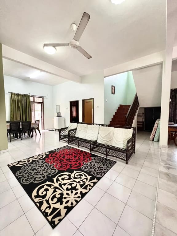 Teratai Homestay Batu Buruk - photo 4