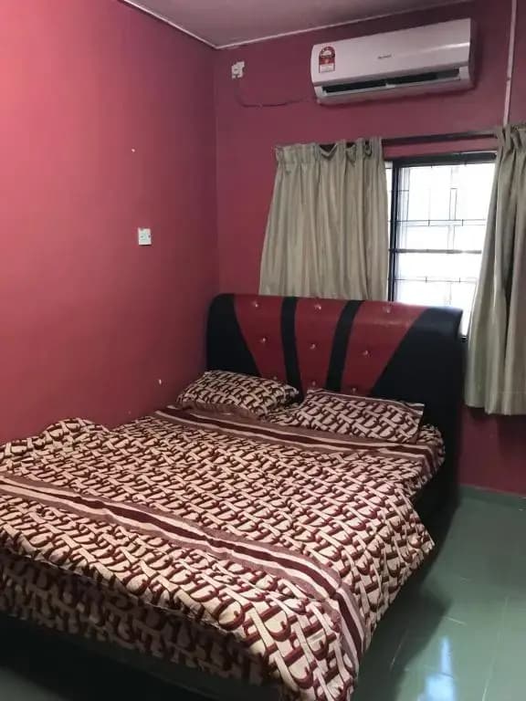 Suria Permai Homestay - photo 3