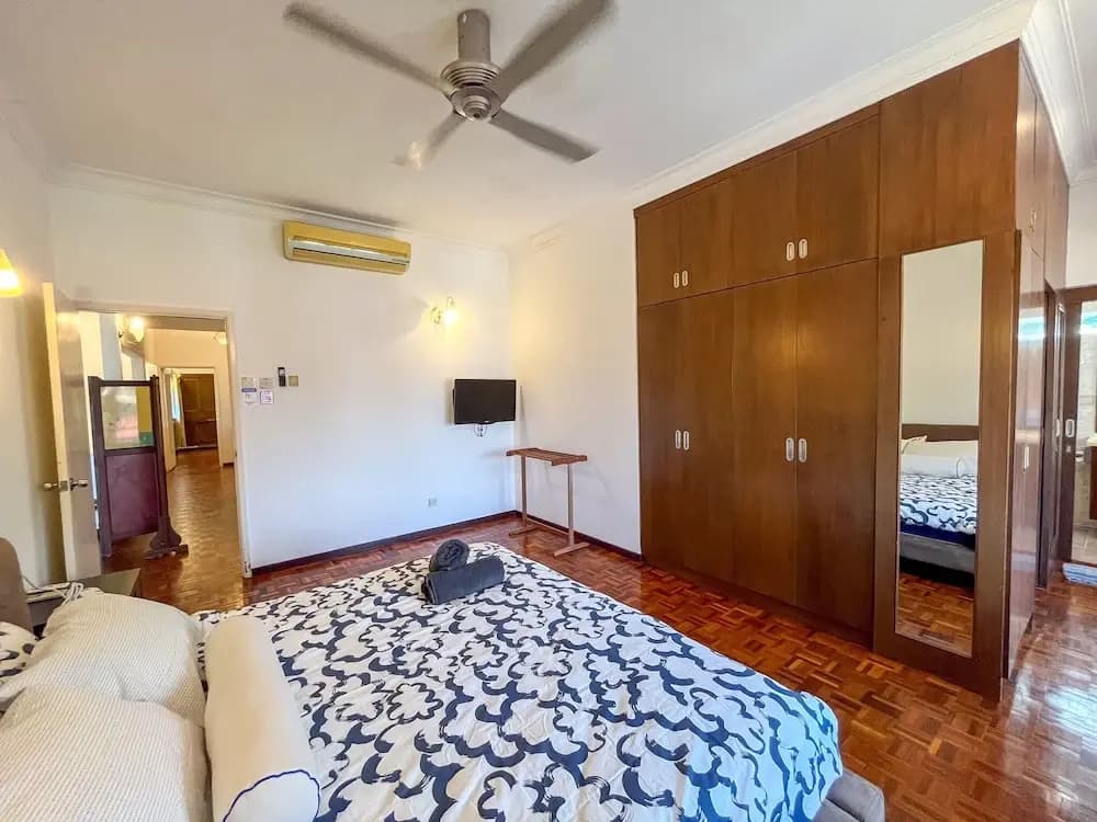 Bangsar Private Pool Villa Kuala Lumpur - photo 5