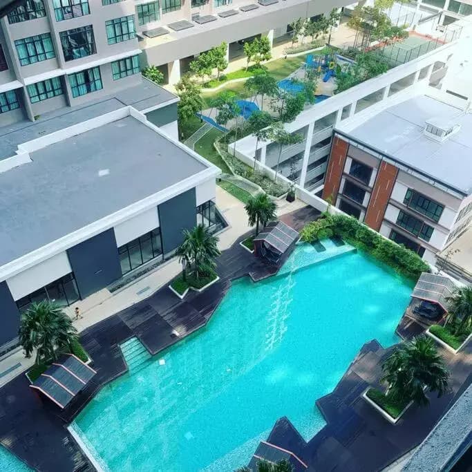 Hello Ruma, Conezion IOI City Mall Putrajaya, 2 rooms, Pool View - photo 6