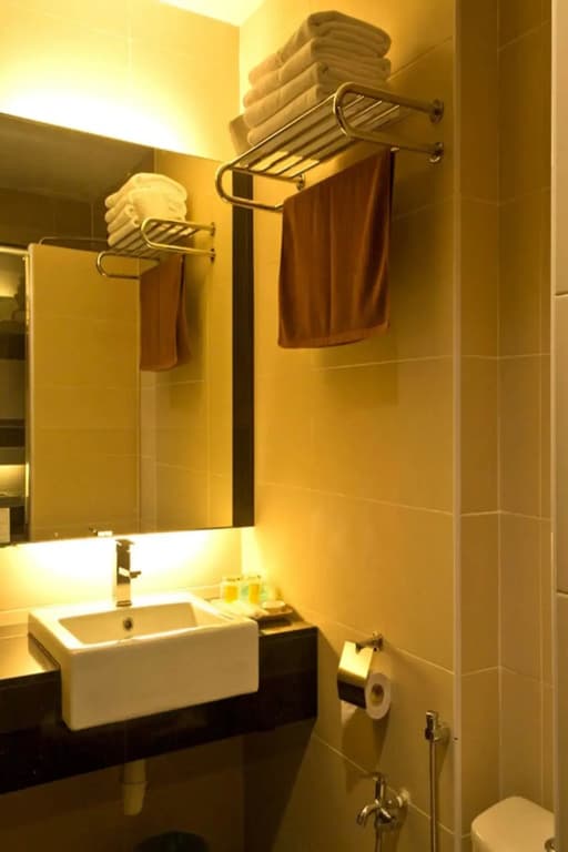 Marvelux Hotel - photo 11