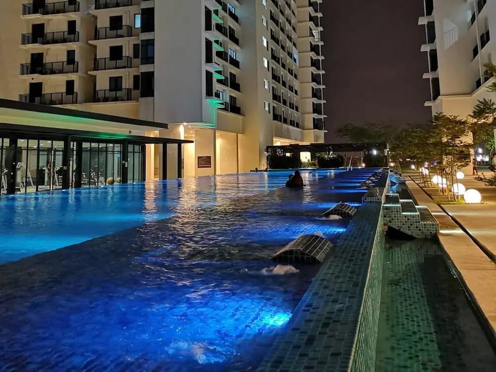 Machome GuestHome at Trefoil Setia City - photo 8