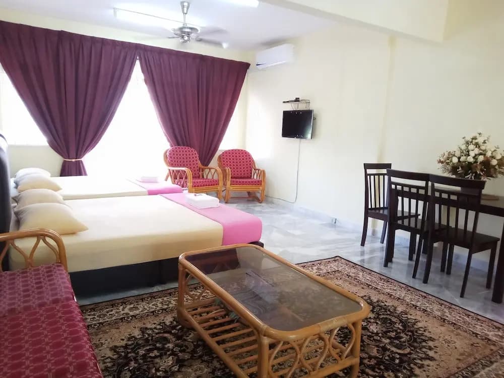 Rose Condo Cocobay Beach Resort - photo 12