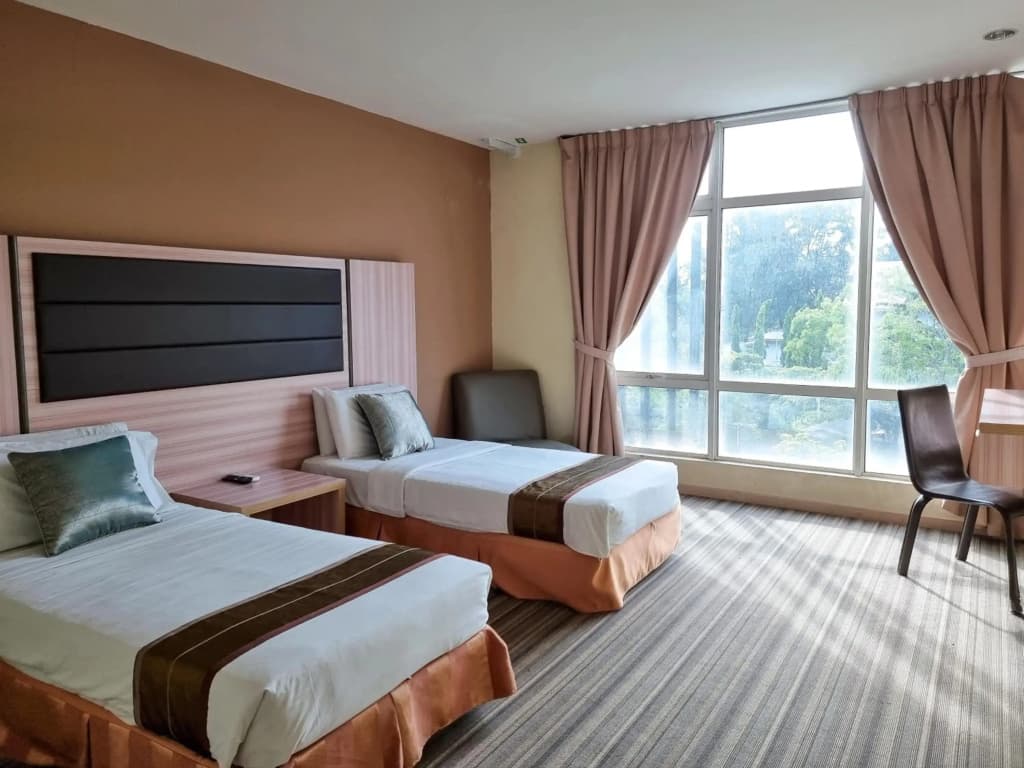 Palette Kota Kinabalu Near by Imago Shopping Mall Formerly Zara's Boutique Hotel - photo 13