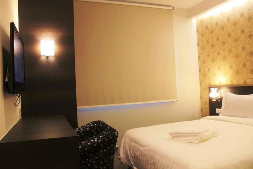 906 Hotel Kota Laksamana - photo 8