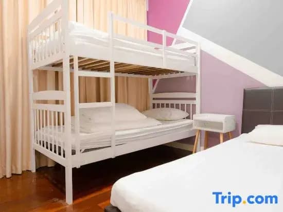 Sam 8@Loft Imago / 3 Bedroom / above Imago Shopping Mall - photo 1