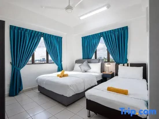 A Modern 3BR Home Near Danga Bay, Free Parking - photo 2
