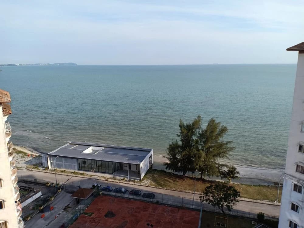 Sunshine Bay Resort - photo 20
