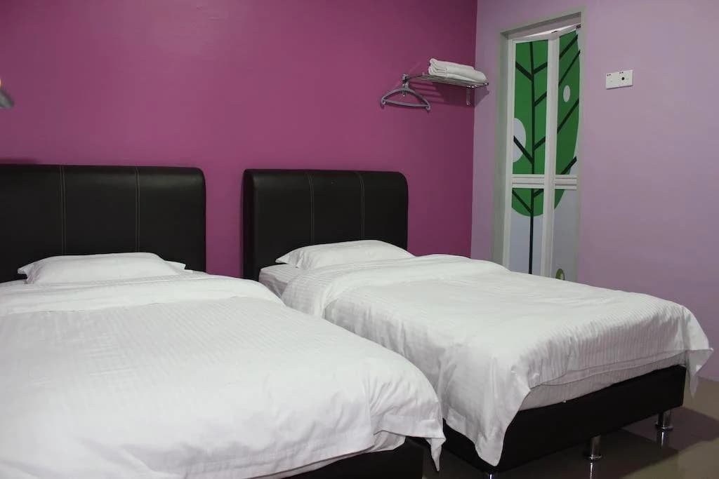 Inn Hotel - photo 3