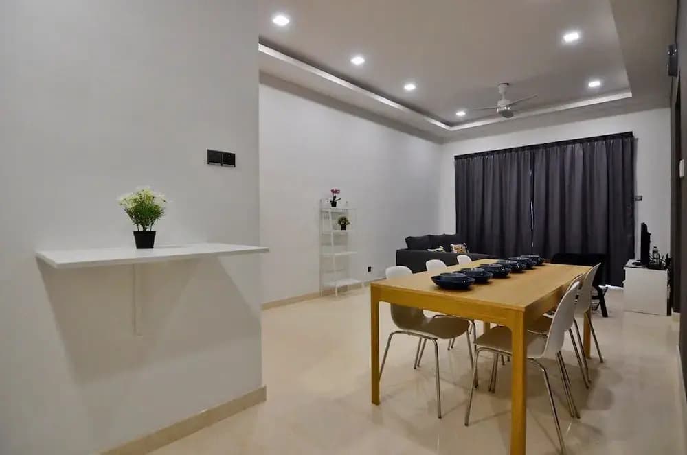 Comfy 2BR Tritower Suite Near JB Ciq, Jbcc & Capri - photo 16