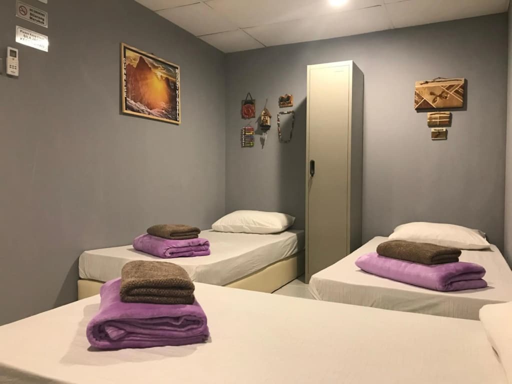 Nusantara Mattwaddien Hostel - photo 22