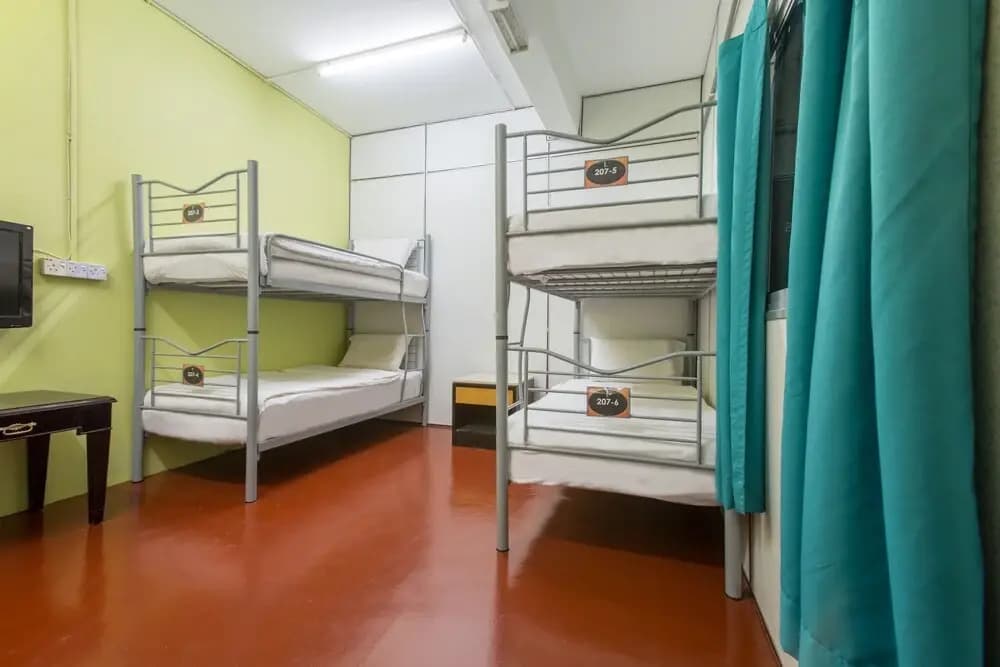 Musafir Transit Hotel by OYO Rooms - photo 5